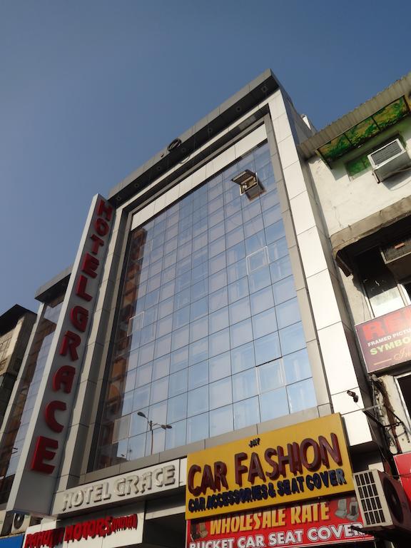 Hotel Grace 新德里 外观 照片